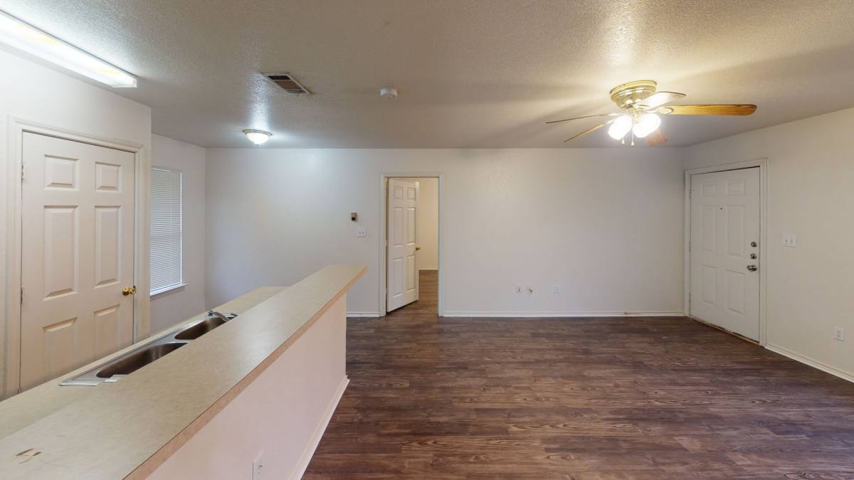 Apartment for rent at 1004 W Mulberry St, Denton, TX 76201