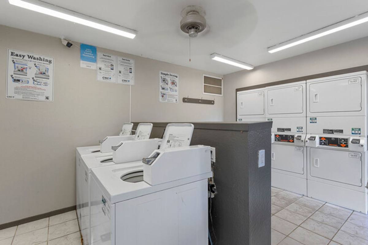 Apartment for rent at 1525 E 2nd St, Granbury, TX 76048