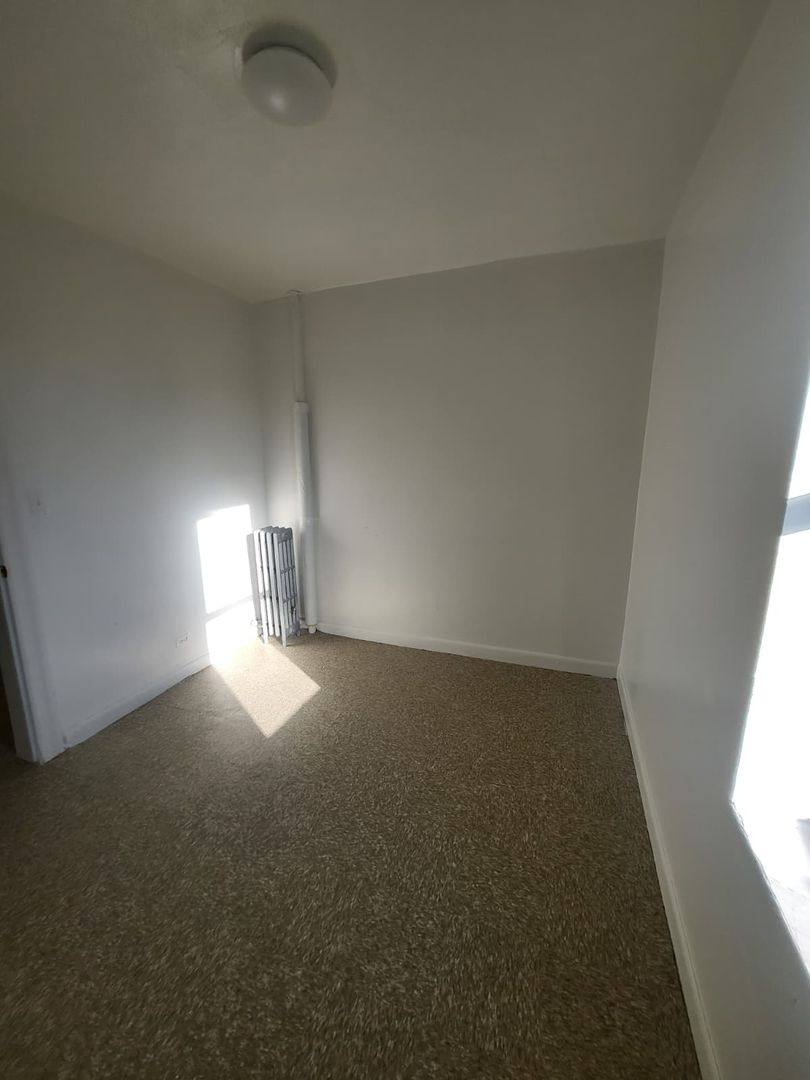 Apartment for rent at 490 E 189th St, Bronx, NY 10458