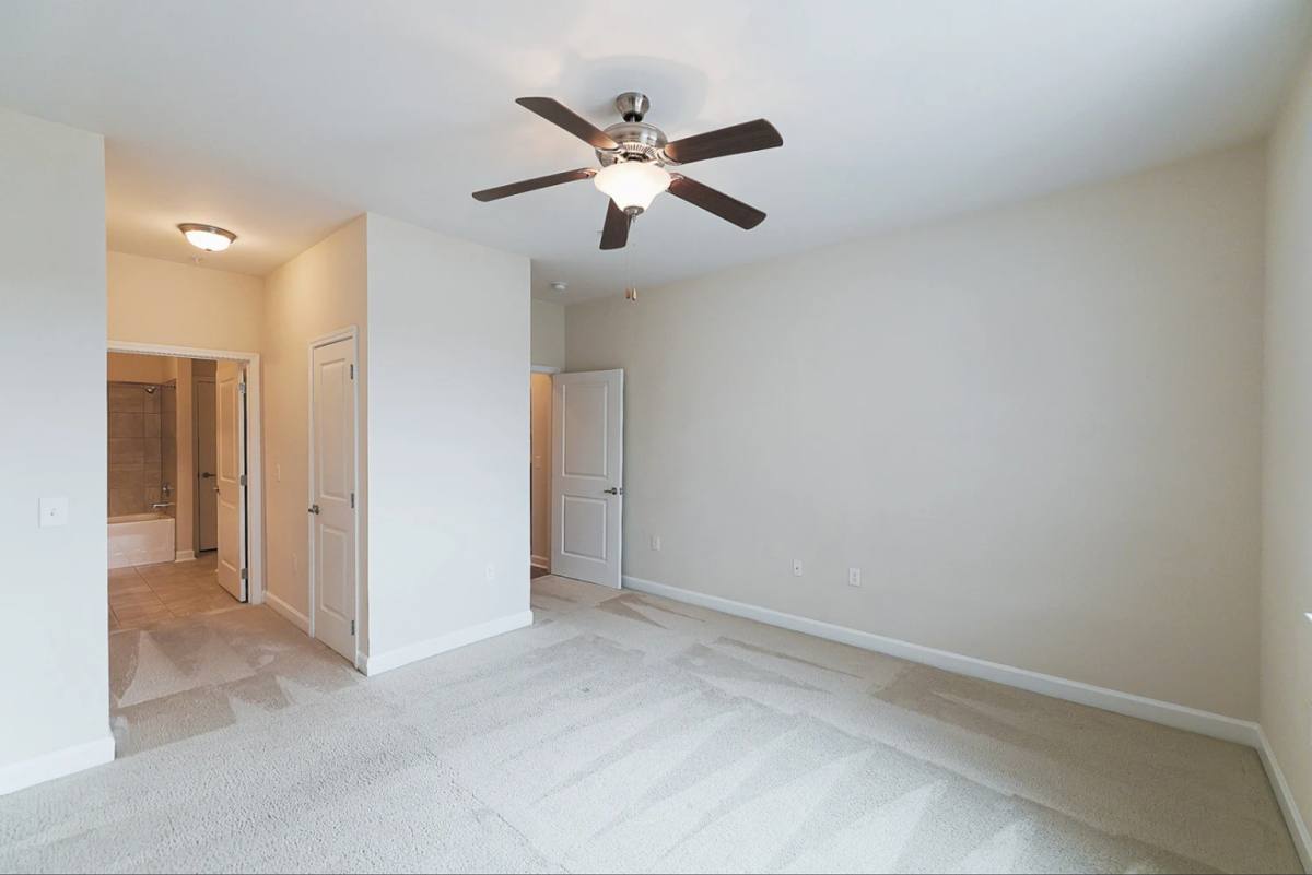 Apartment for rent at 1315 Creekshire Way, Winston Salem, NC 27103
