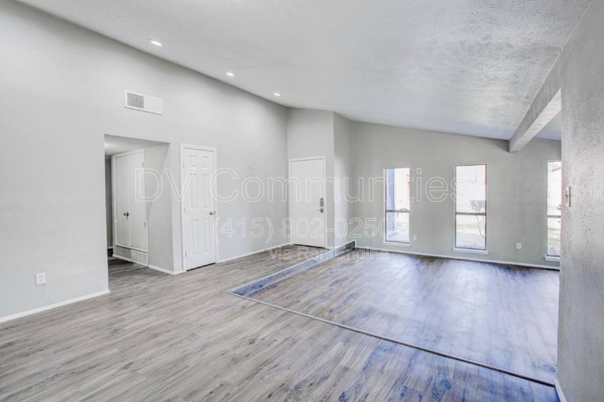 House for rent at 5806 Evening Shadows Lane, Spring, TX 77373