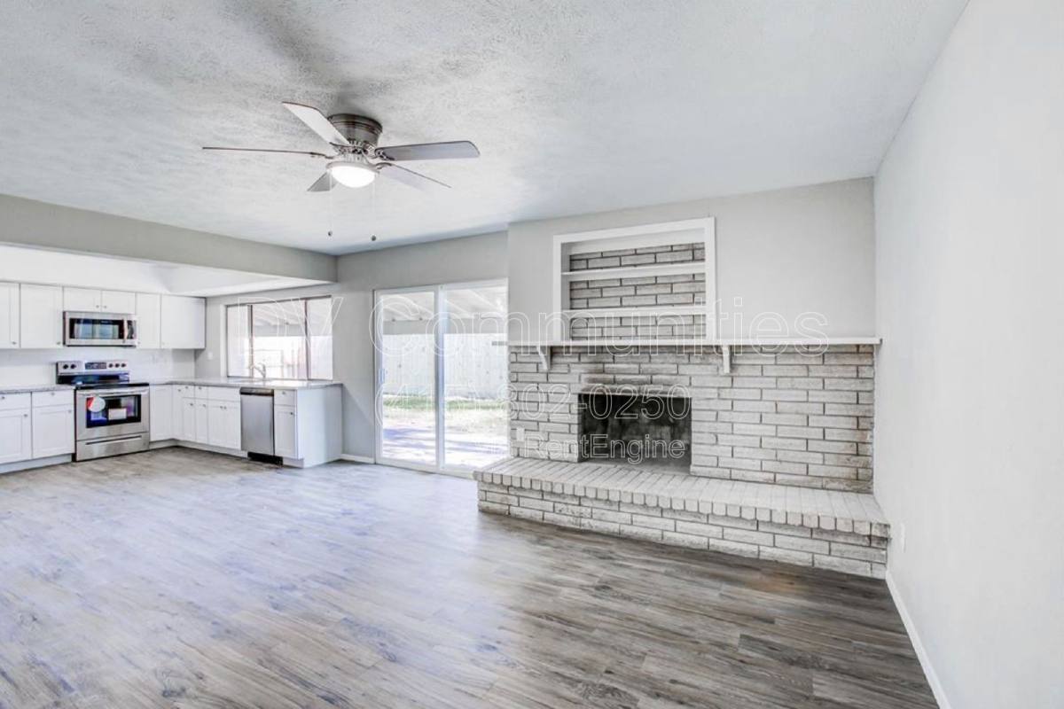 House for rent at 5806 Evening Shadows Lane, Spring, TX 77373