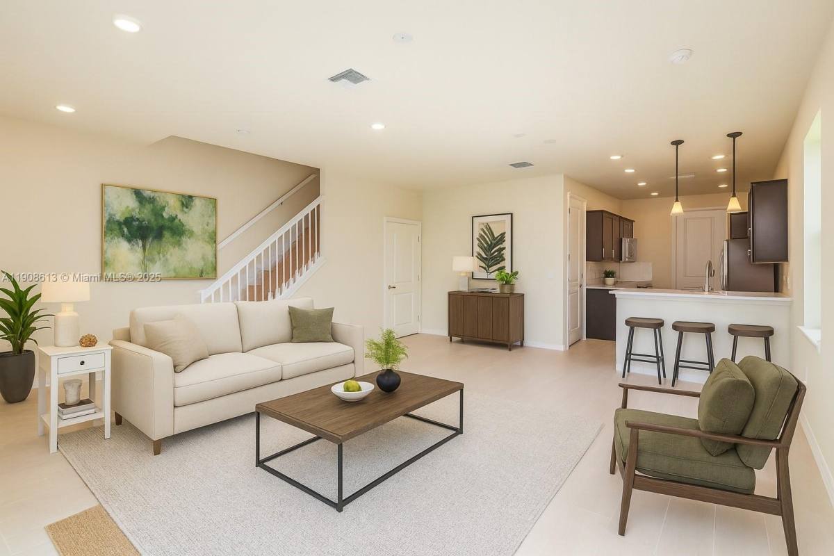 Townhouse for rent at 3932 Long Leaf Lane #1, Hollywood, FL 33021