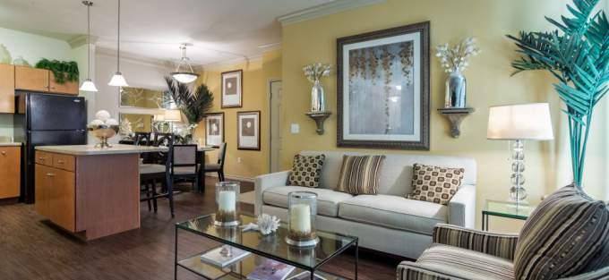 1750 E League City Parkway, League City, TX 77573 - Apartment For Rent - Image 4