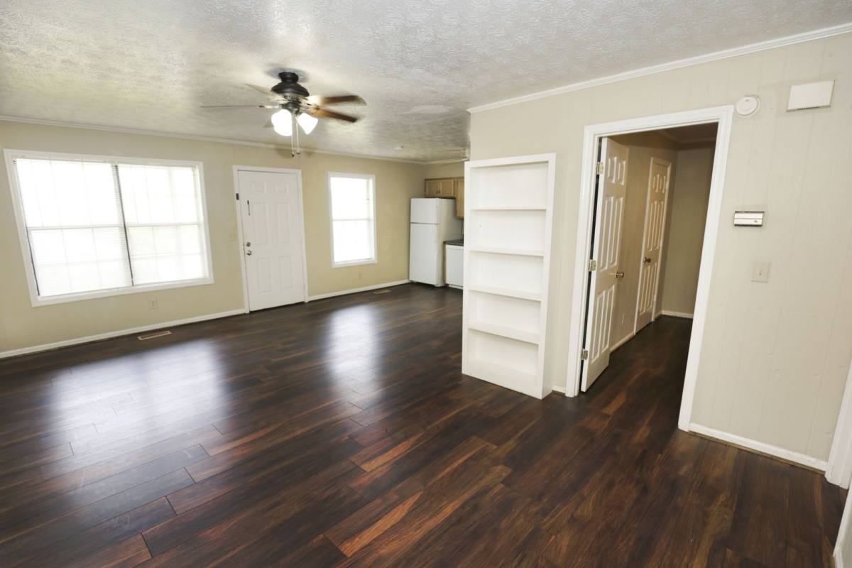 Apartment for rent at 1630 Church Ave SE, Jacksonville, AL 36265