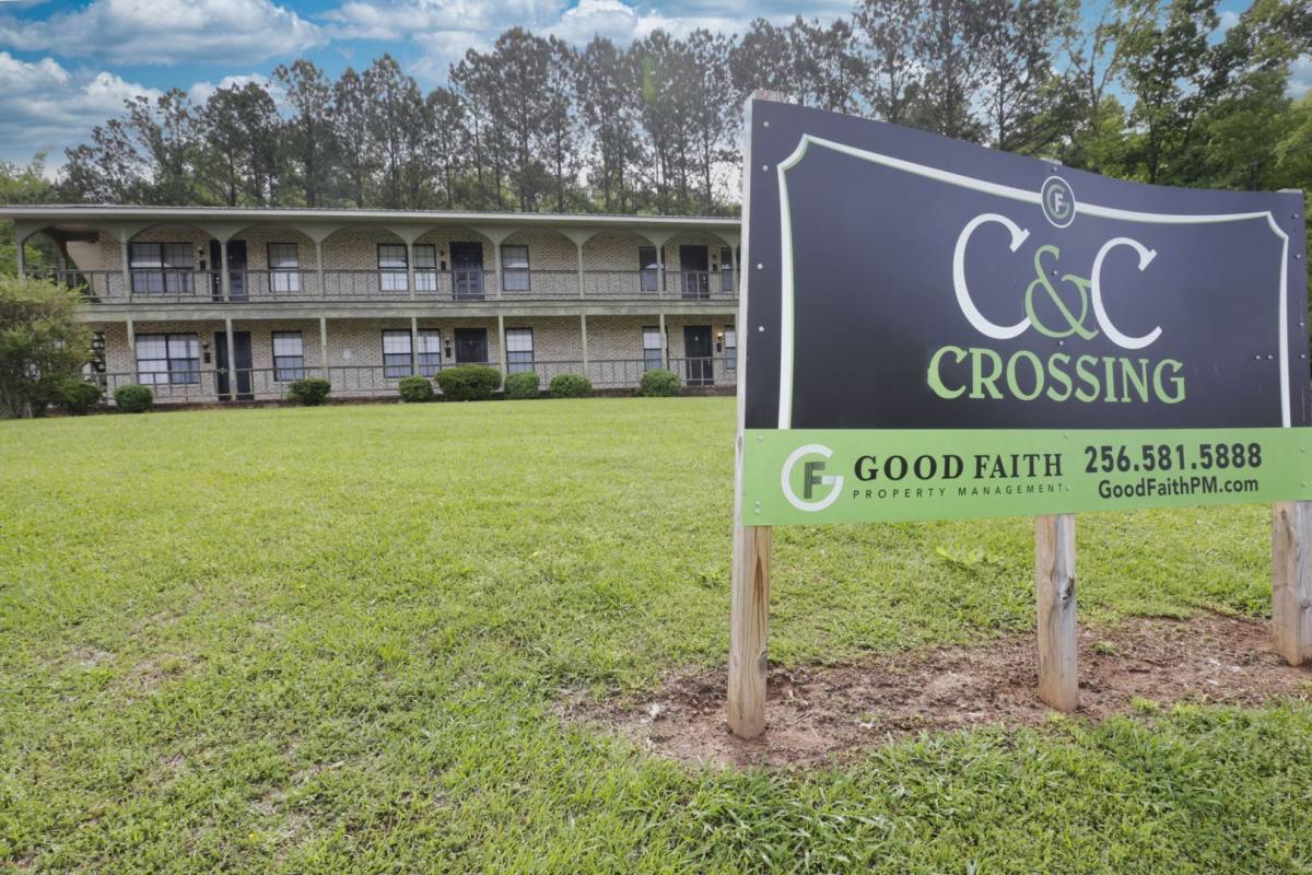 Apartment for rent at 1630 Church Ave SE, Jacksonville, AL 36265