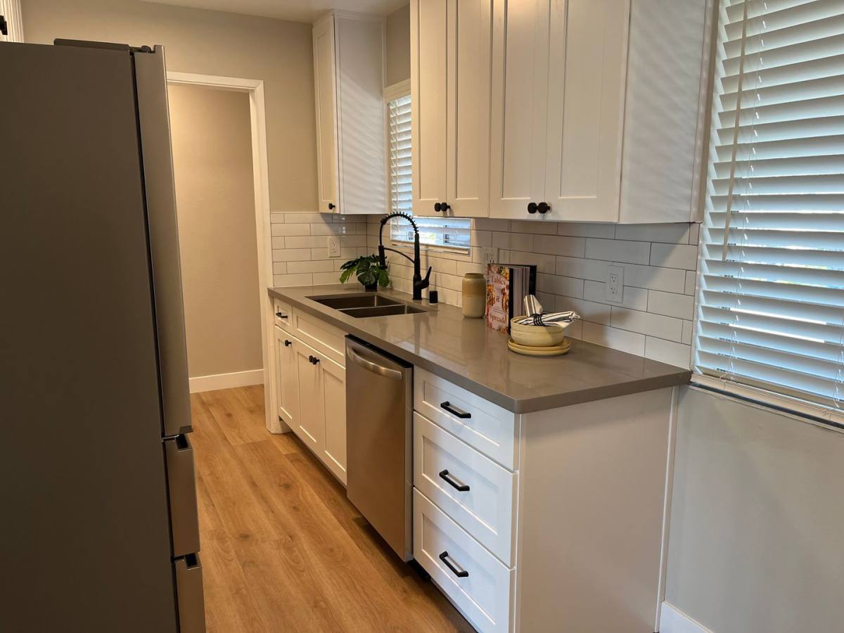 Apartment for rent at 1985 Pleasant Valley Ave, Oakland, CA 94611