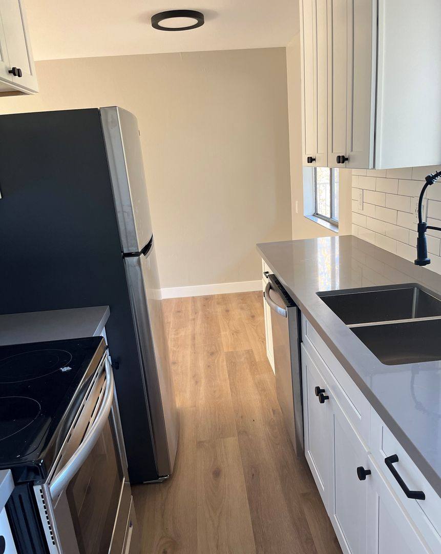 Apartment for rent at 1985 Pleasant Valley Ave, Oakland, CA 94611