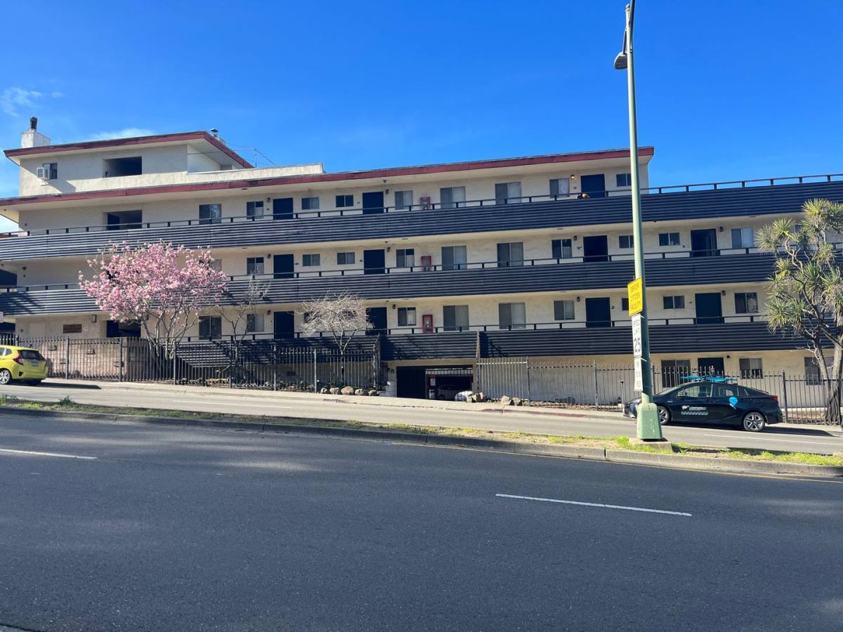 Apartment for rent at 1985 Pleasant Valley Ave, Oakland, CA 94611