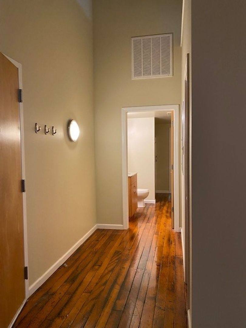 Apartment for rent at 75 Wamsutta St, New Bedford, MA 02740