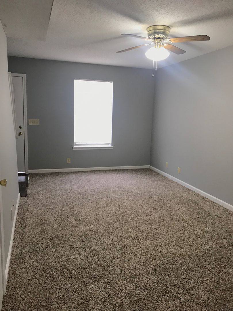 Apartment for rent at 2453 W Wilson Rd, Clarksville, TN 37043