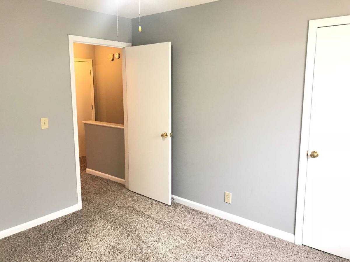 Apartment for rent at 2453 W Wilson Rd, Clarksville, TN 37043