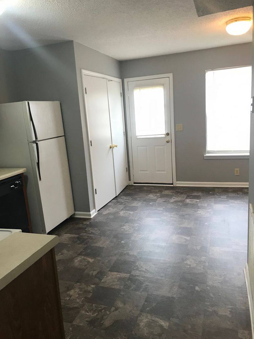 Apartment for rent at 2453 W Wilson Rd, Clarksville, TN 37043