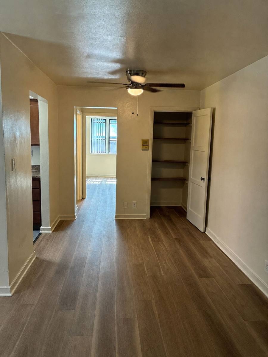 Apartment for rent at 250 Melwood Ave, Pittsburgh, PA 15213