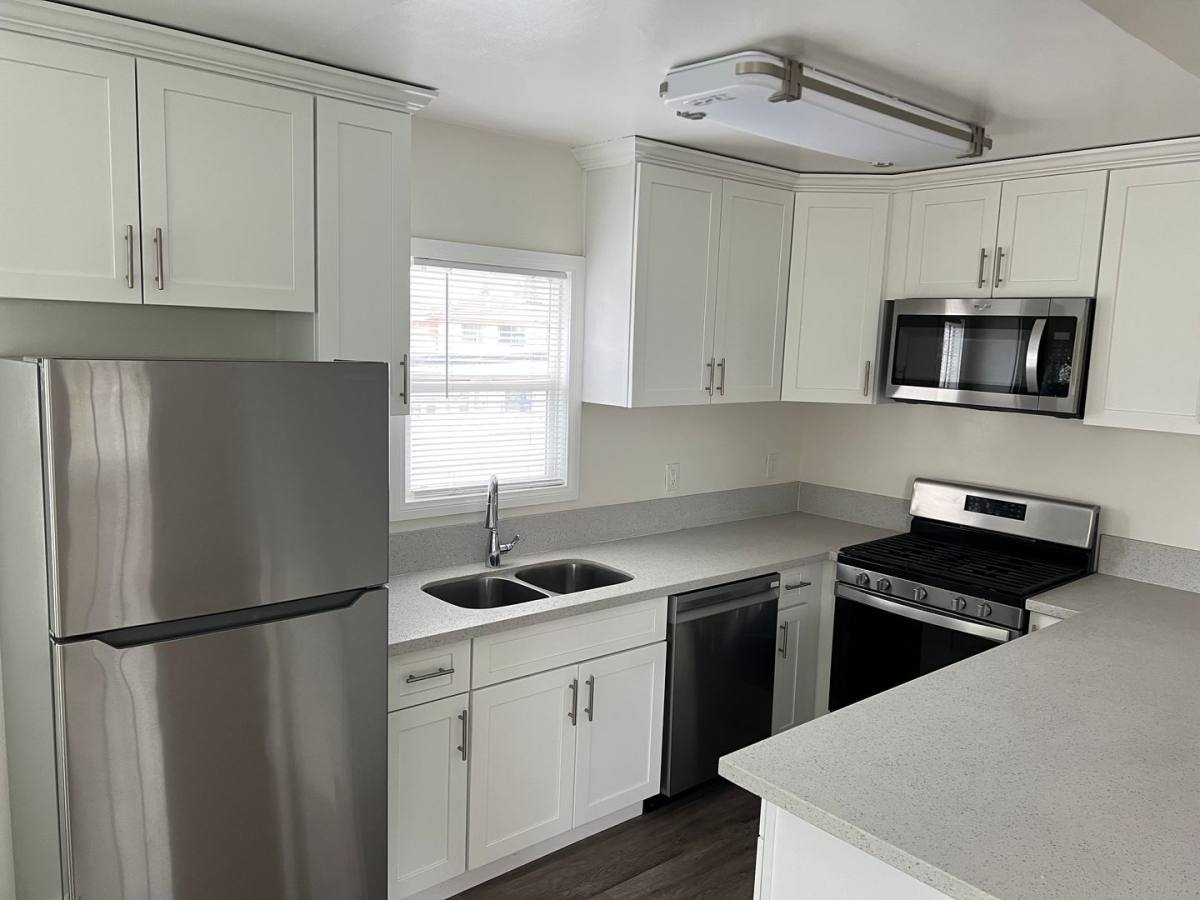 Apartment for rent at 656-670 S 2nd Ave, Covina, CA 91723