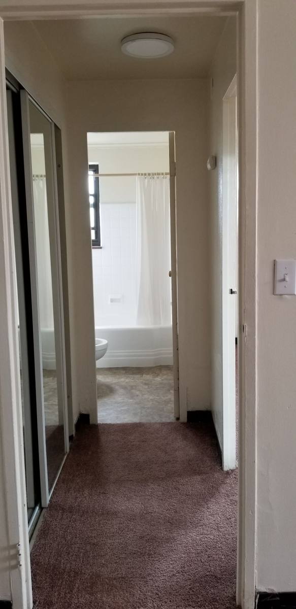 Apartment for rent at 240 Melwood Ave, Pittsburgh, PA 15213