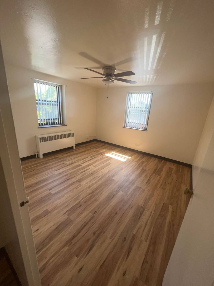 Apartment for rent at 240 Melwood Ave, Pittsburgh, PA 15213