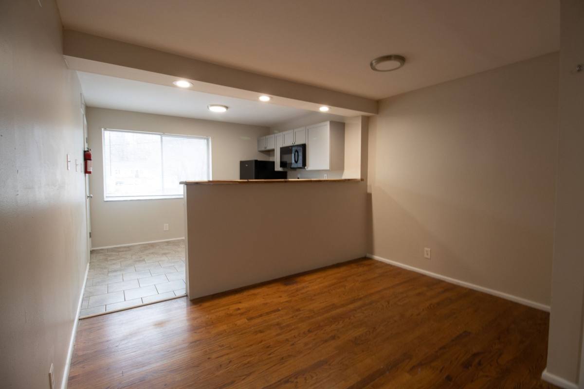 Apartment for rent at 1718 E Broadway, Columbia, MO 65201