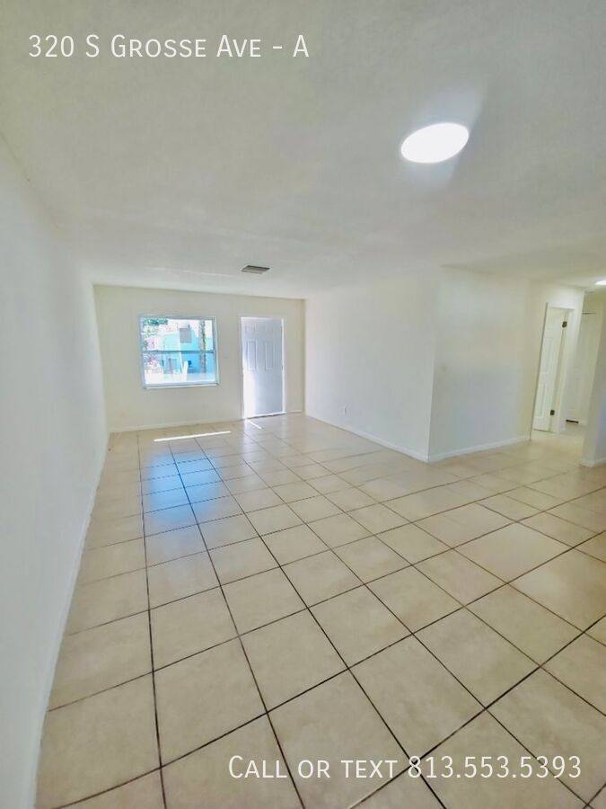 Apartment for rent at 320 S Grosse Ave #A, Tarpon Springs, FL 34689