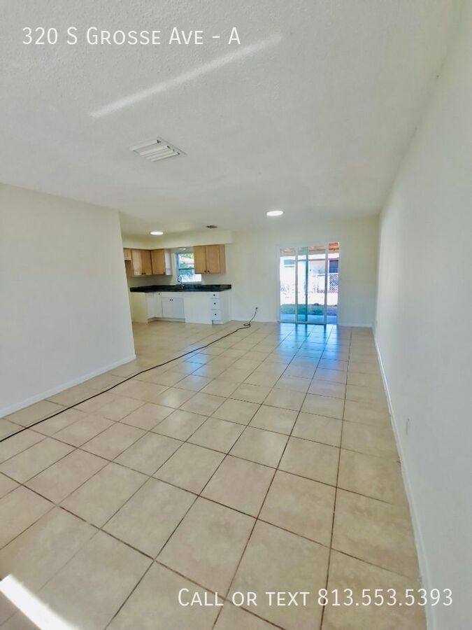 Apartment for rent at 320 S Grosse Ave #A, Tarpon Springs, FL 34689