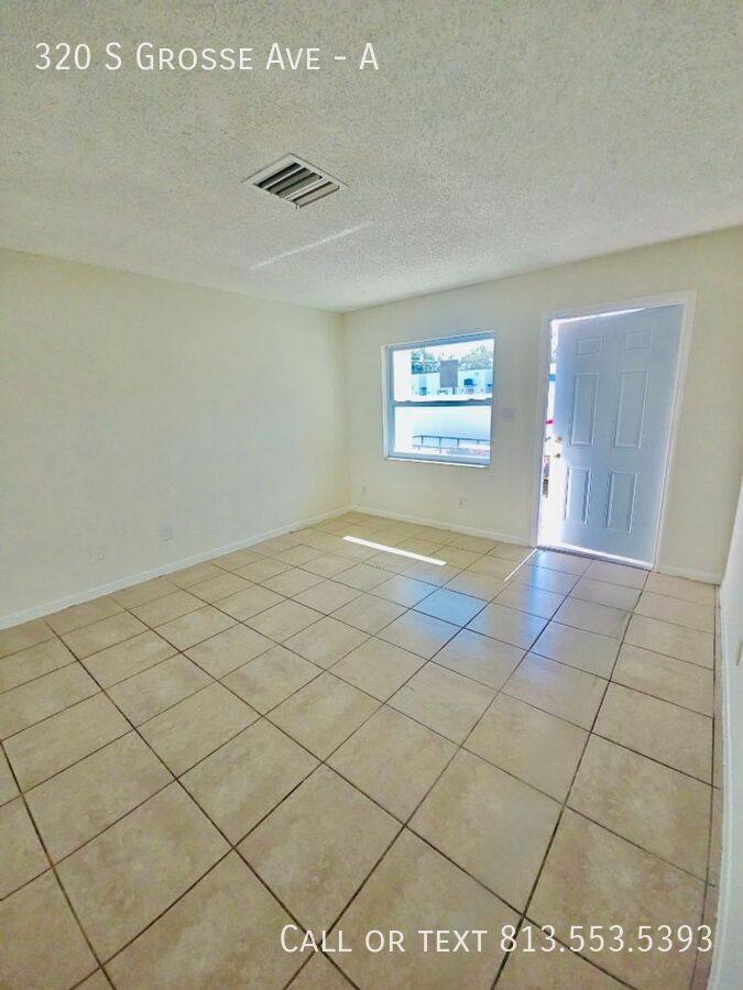 Apartment for rent at 320 S Grosse Ave #A, Tarpon Springs, FL 34689