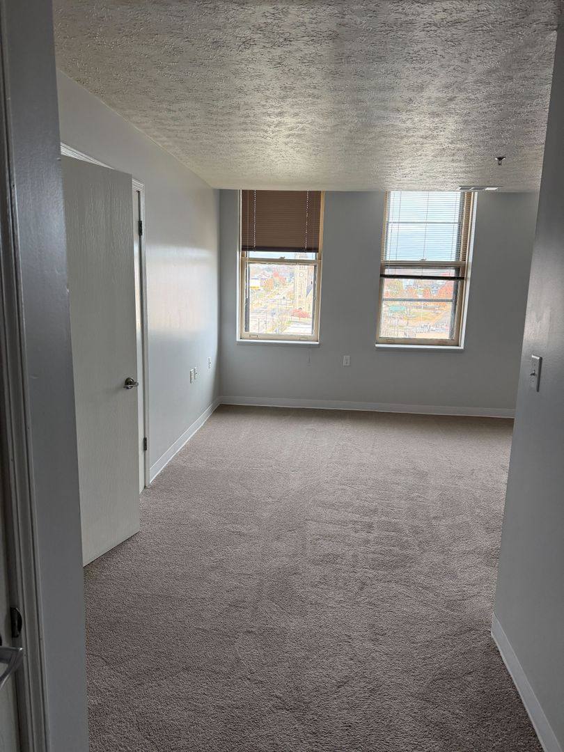 Apartment for rent at 59 Lincoln Way E, Massillon, OH 44646