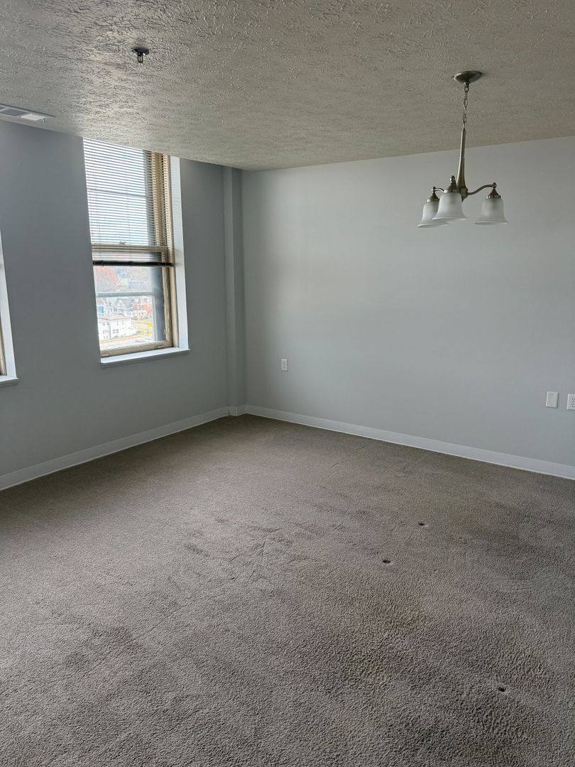 Apartment for rent at 59 Lincoln Way E, Massillon, OH 44646