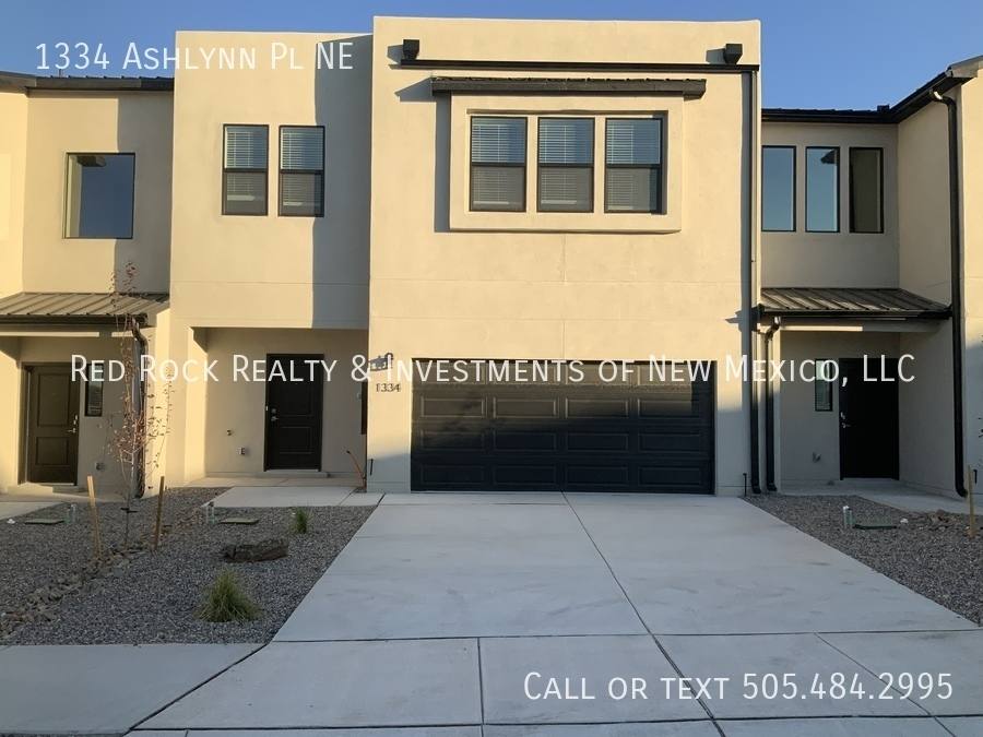 Townhouse for rent at 1334 Ashlynn Place NE, Rio Rancho, NM 87144