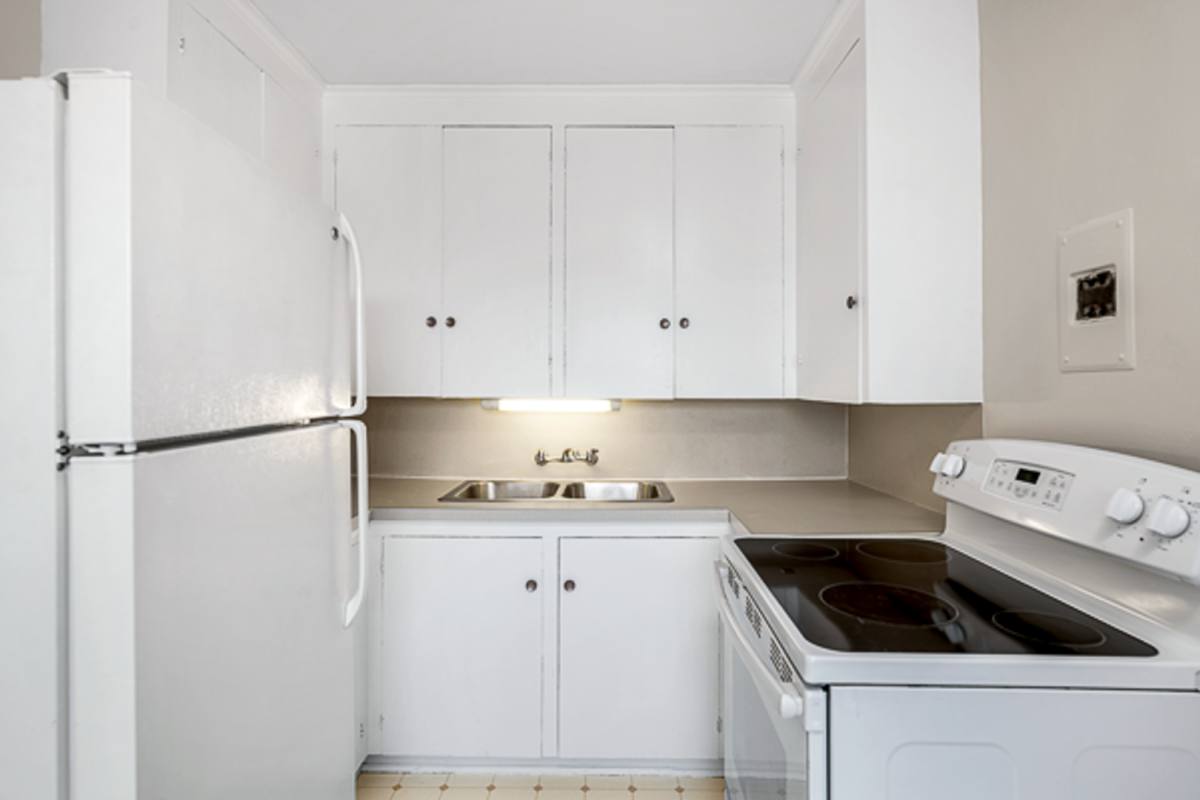 Apartment for rent at 1809-1815 5th Ave N, Seattle, WA 98109