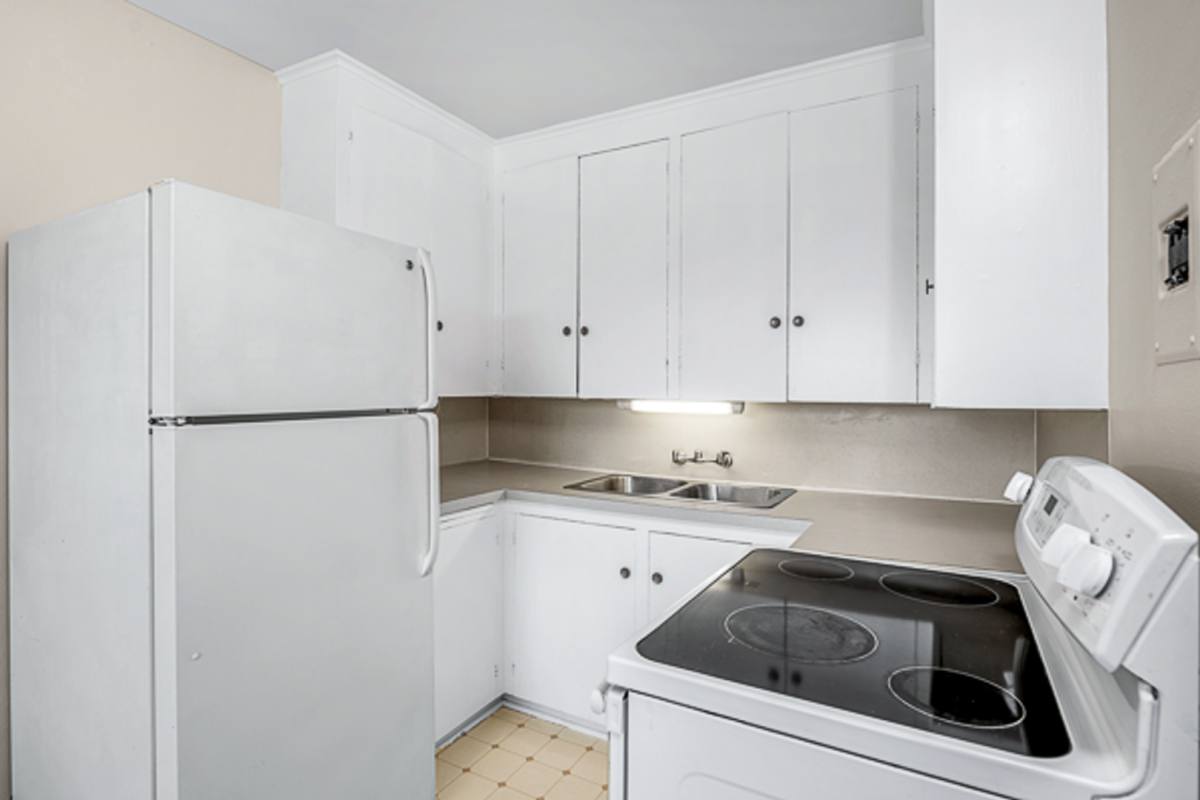 Apartment for rent at 1809-1815 5th Ave N, Seattle, WA 98109