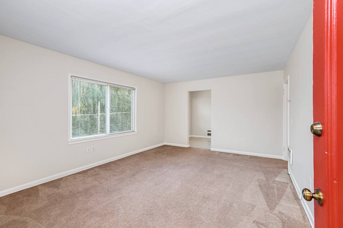 Apartment for rent at 1809-1815 5th Ave N, Seattle, WA 98109