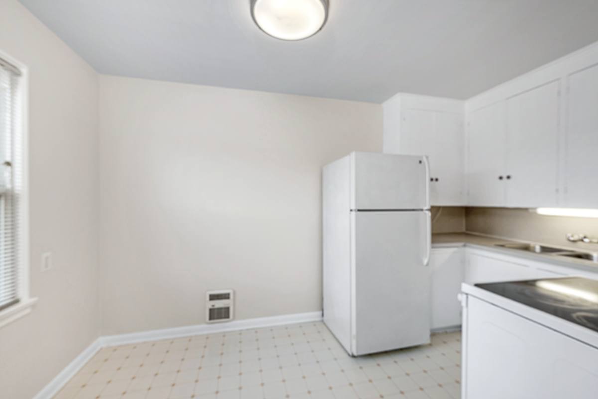 Apartment for rent at 1809-1815 5th Ave N, Seattle, WA 98109