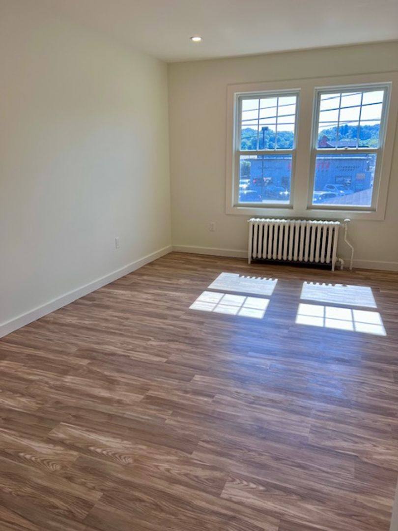 Apartment for rent at 549 Albany Ave, Kingston, NY 12401