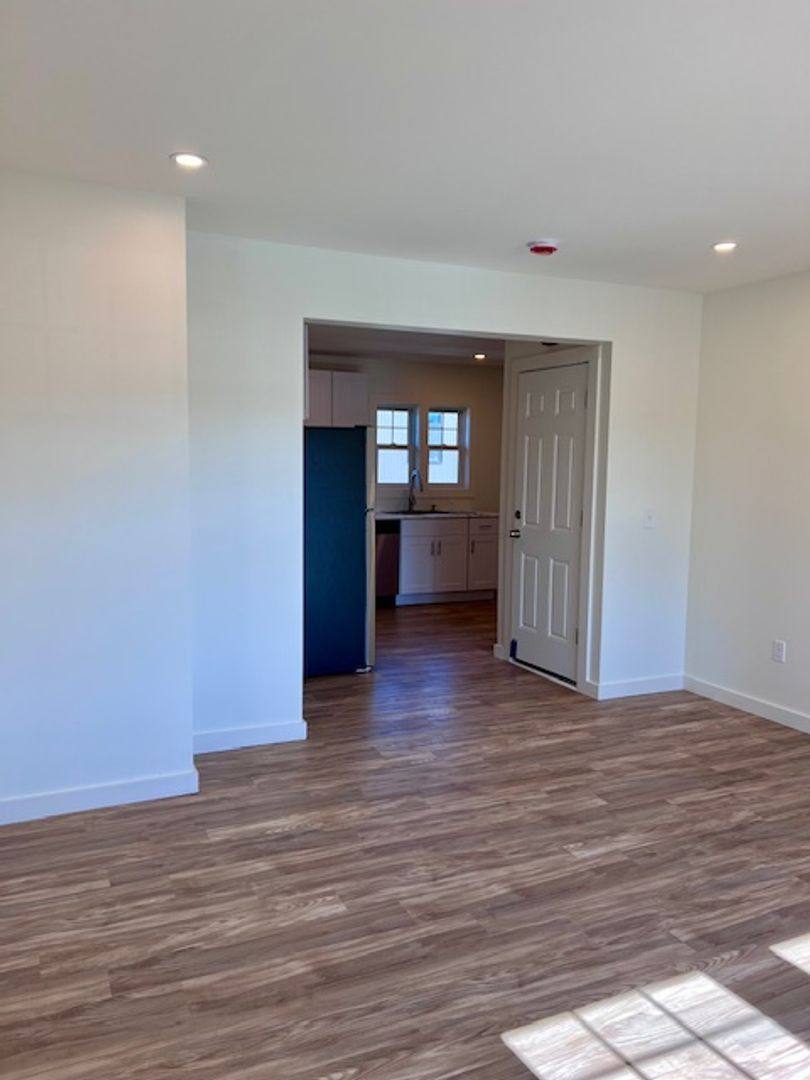 Apartment for rent at 549 Albany Ave, Kingston, NY 12401