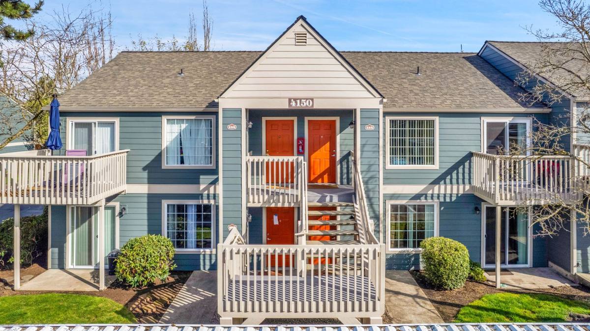 Apartment for rent at 4154 Sunnyview Road, NE, Salem, OR 97305