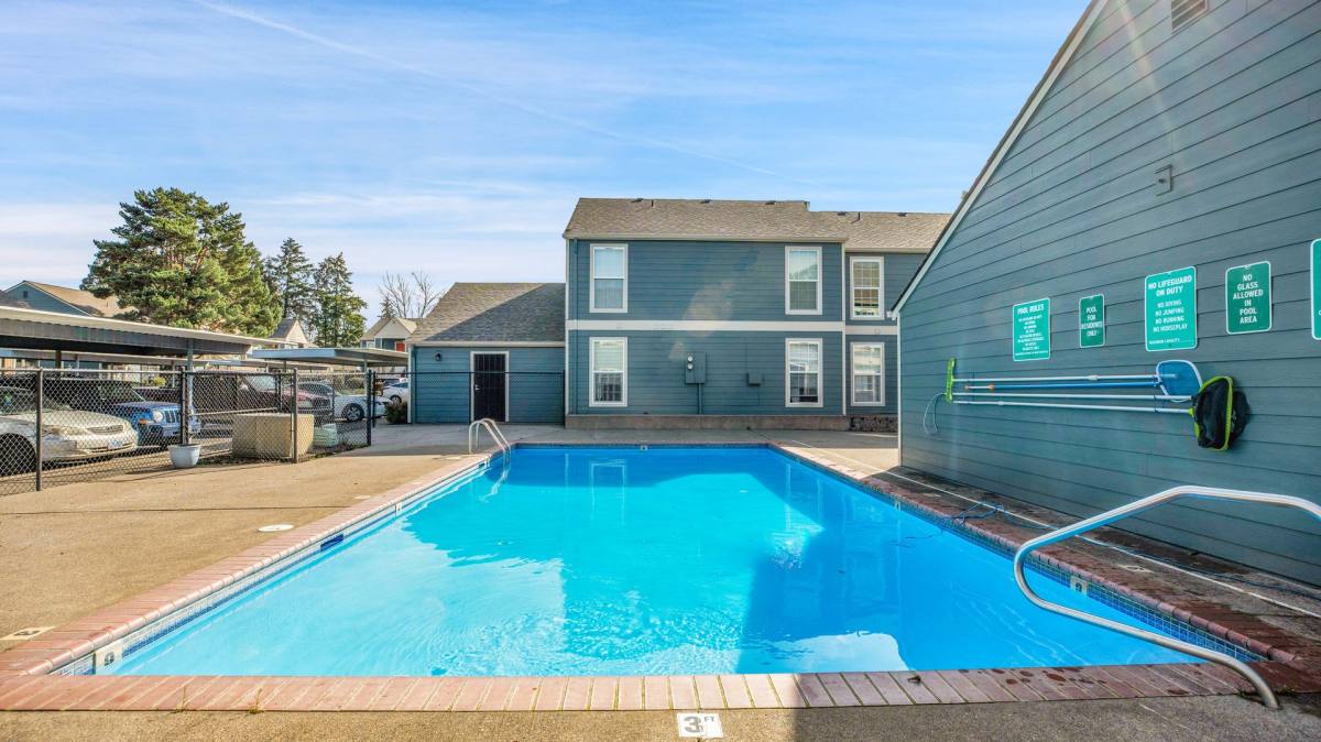 Apartment for rent at 4154 Sunnyview Road, NE, Salem, OR 97305