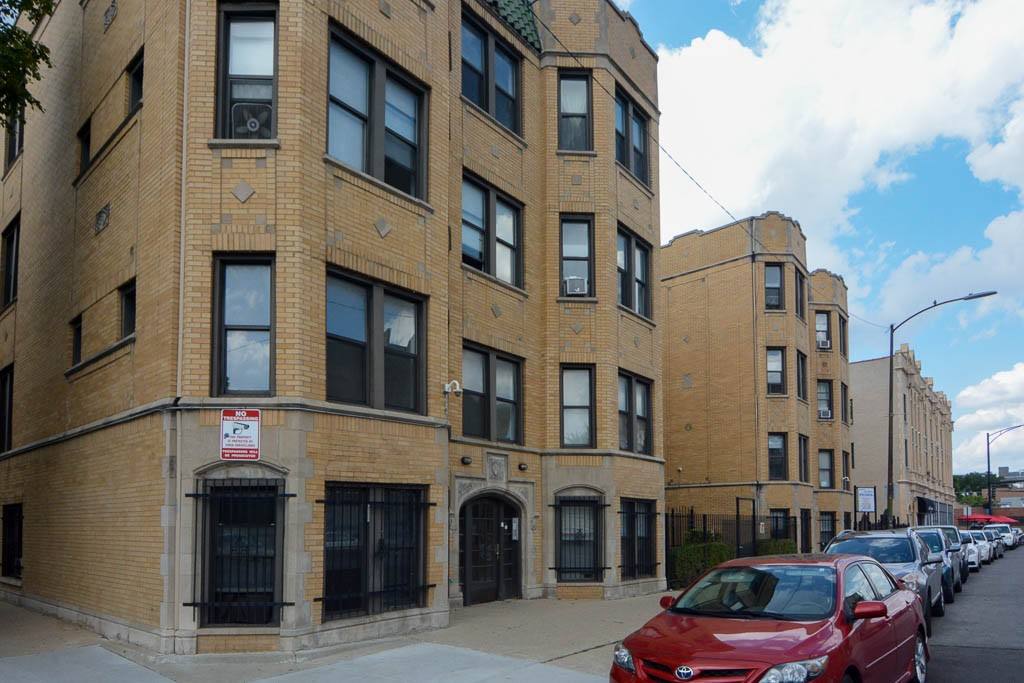 Apartment for rent at 1532 Kedzie #F3, Chicago, IL 60651