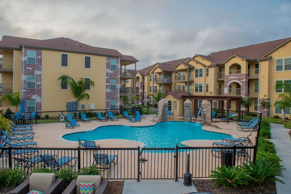 Apartment for rent at 2921 Airline Rd, Corpus Christi, TX 78414