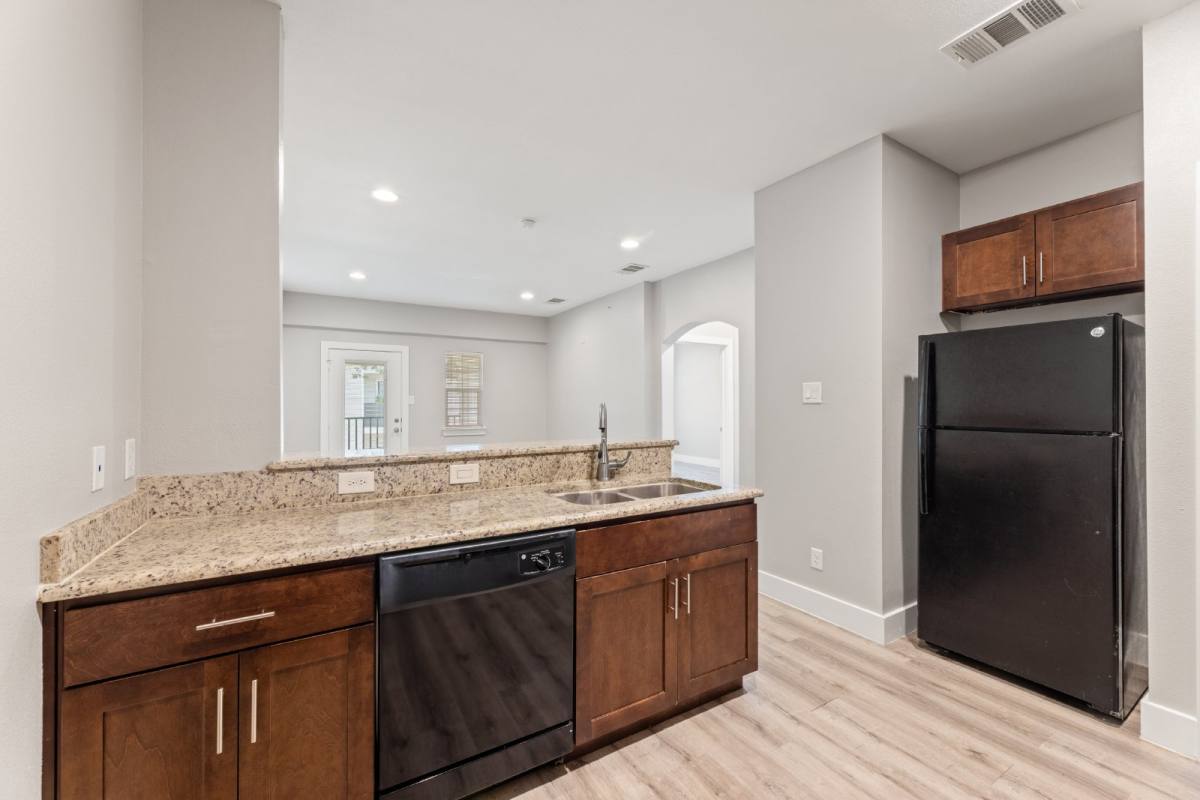 Apartment for rent at 13609 Pinnacle Circle #1205, Euless, TX 76040