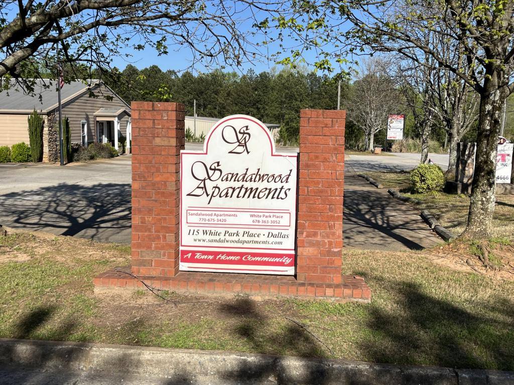 Townhouse for rent at 115 White Park Place, Dallas, GA 30132