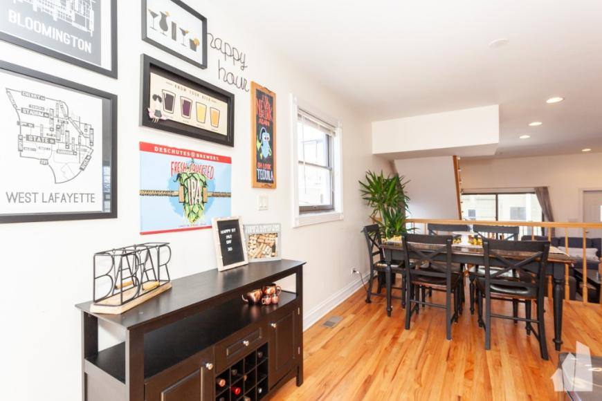 Apartment for rent at 1433 W Oakdale #CH, Chicago, IL 60657