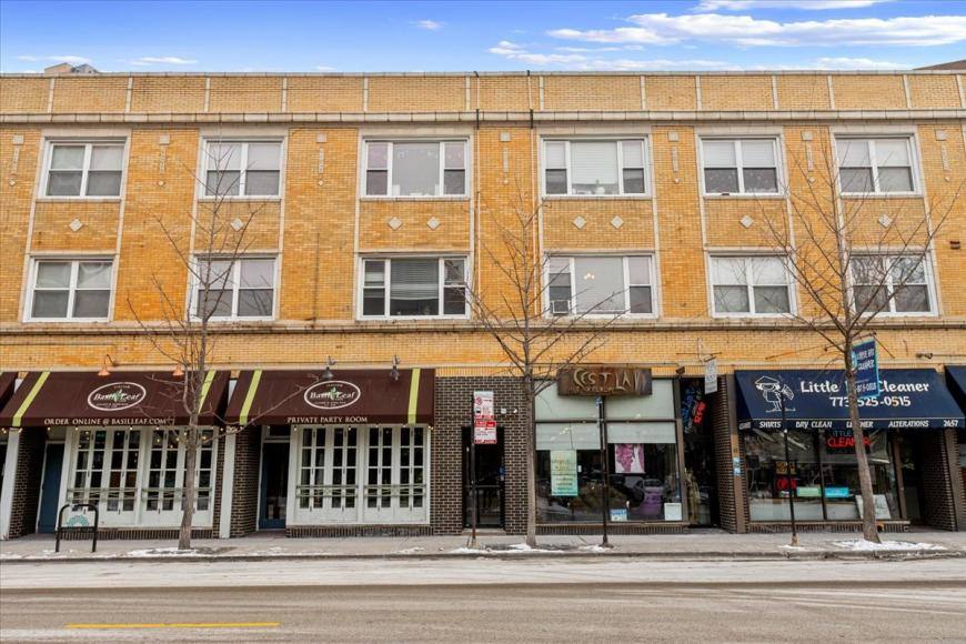 Apartment for rent at 2453 N Clark #3, Chicago, IL 60660