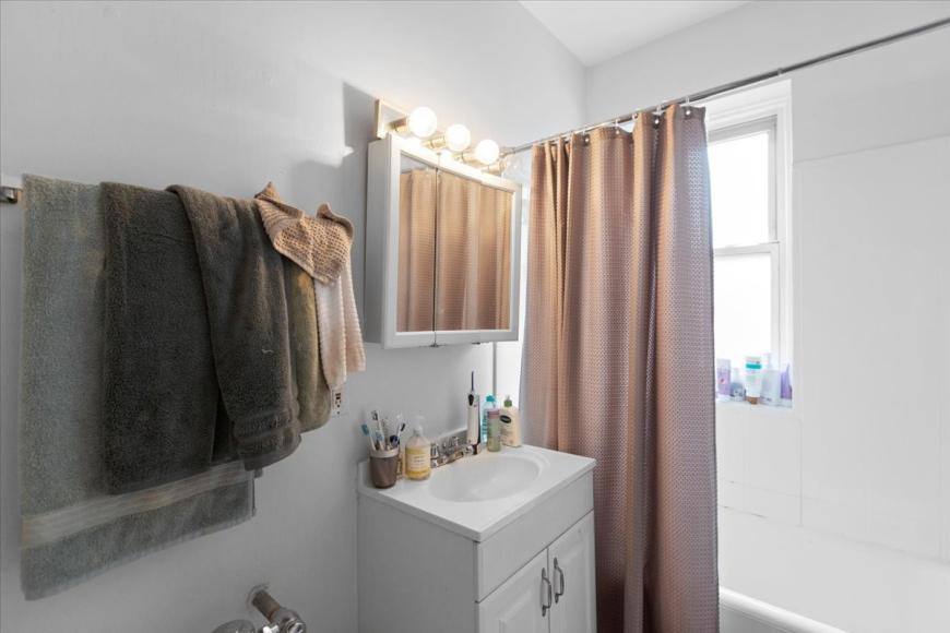 Apartment for rent at 2453 N Clark #3, Chicago, IL 60660