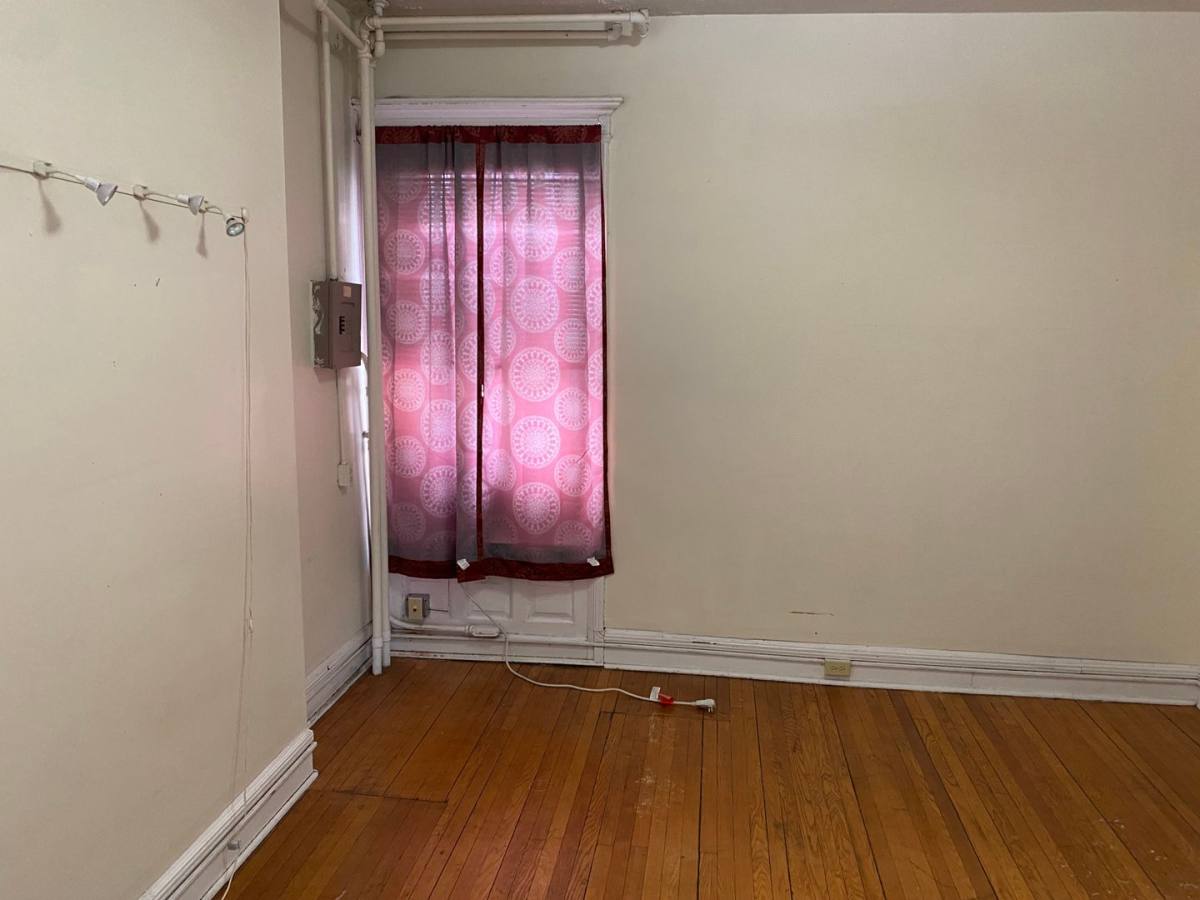 Apartment for rent at 1111-1119 H St, Lincoln, NE 68508