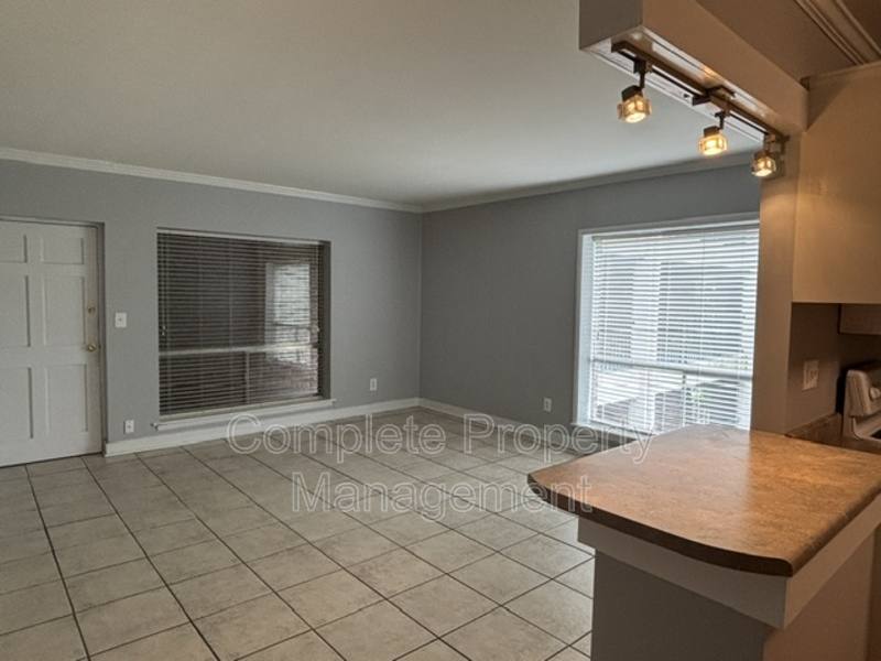 Condo for rent at 55 Hanover Circle #206, Birmingham, AL 35205