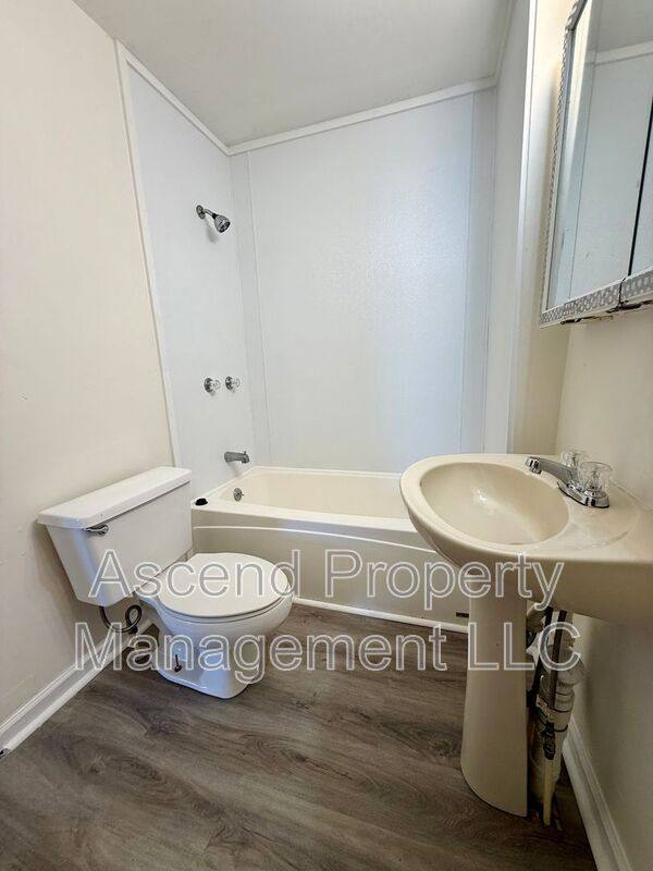 Apartment for rent at 3208 Dodds Ave #B, Chattanooga, TN 37407