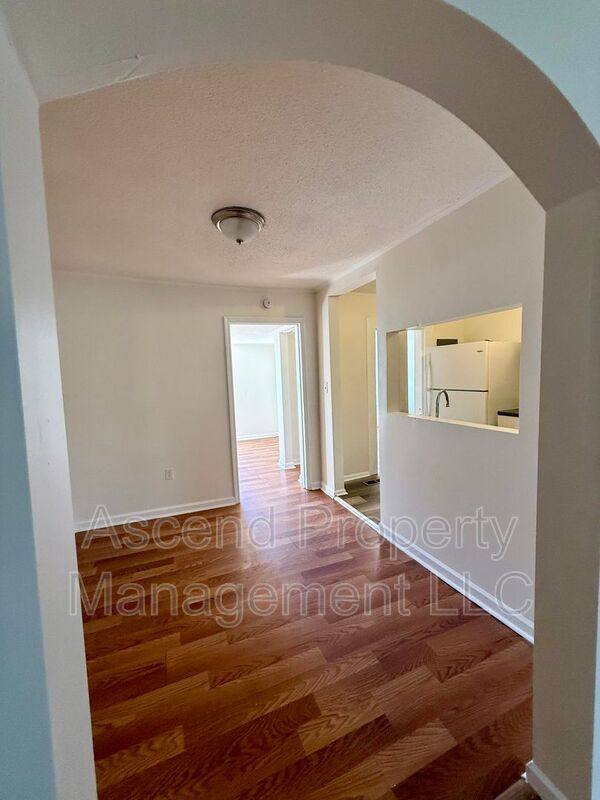 Apartment for rent at 3208 Dodds Ave #B, Chattanooga, TN 37407