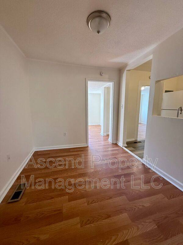 Apartment for rent at 3208 Dodds Ave #B, Chattanooga, TN 37407