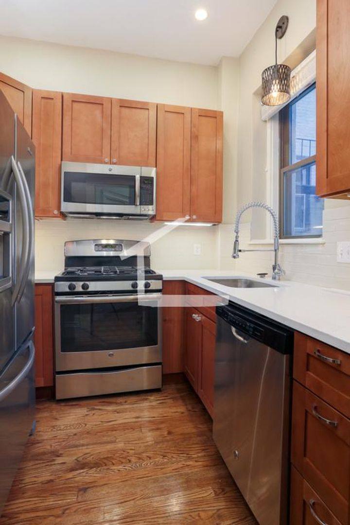 Apartment for rent at 52 Charlesgate E #33, Boston, MA 02215