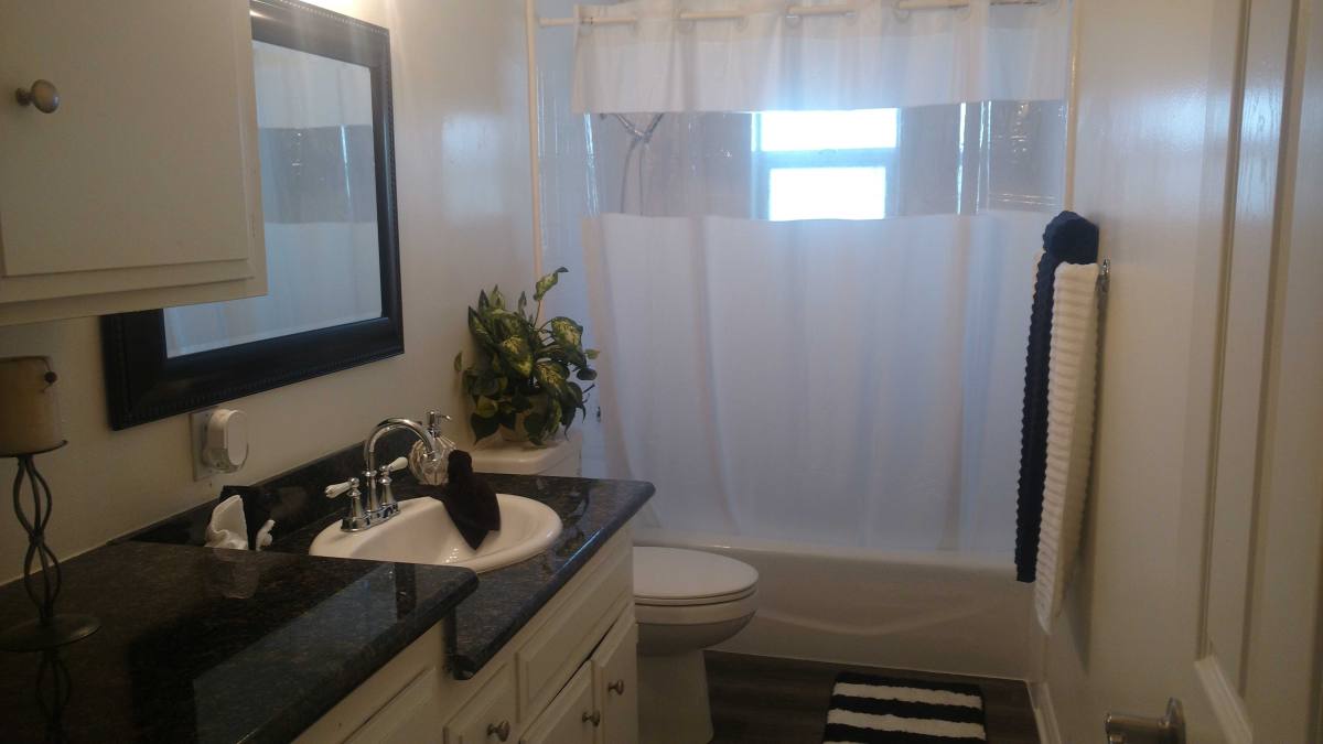 Apartment for rent at 2540 W Ball Rd, Anaheim, CA 92804